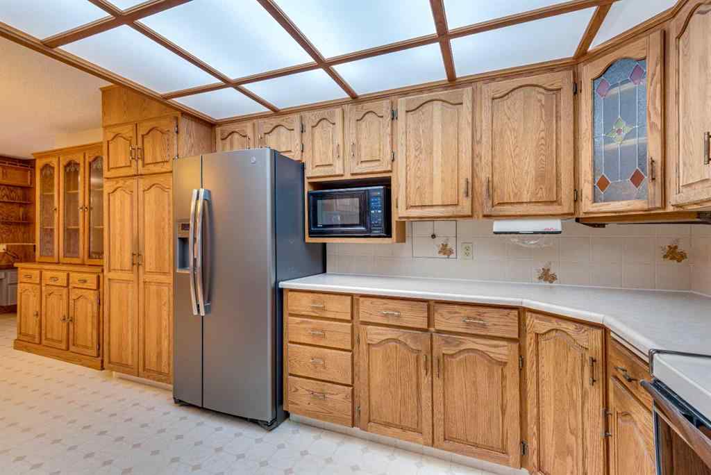 MLS® A2245006 - 729 1 Street NE in NONE Three Hills, Residential