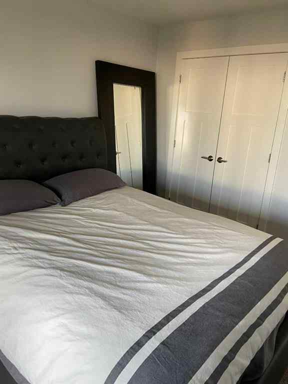MLS® A2245011 - 8 Sage Bank Way NW in Sage Hill Calgary, Residential