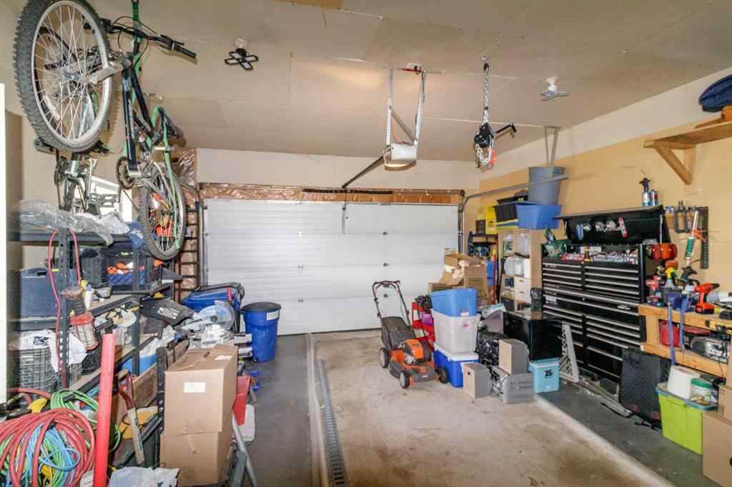 MLS® A2245017 - 57 Pine Crescent  in Panorama Estates Blackfalds, Residential