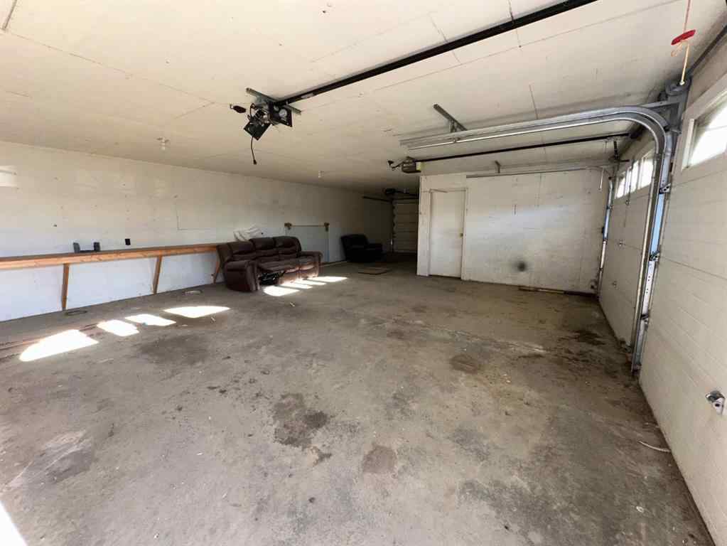 MLS® A2245019 - 230049 Township Road 314   in NONE Rural Kneehill County, Residential