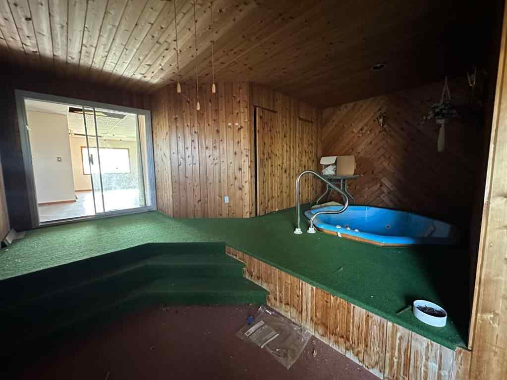 MLS® A2245019 - 230049 Township Road 314   in NONE Rural Kneehill County, Residential