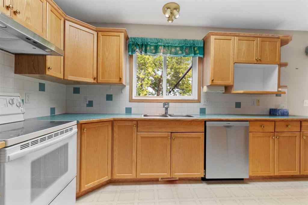 MLS® A2245020 - 322071 Range Road. 22-5   in NONE Rural Kneehill County, Residential