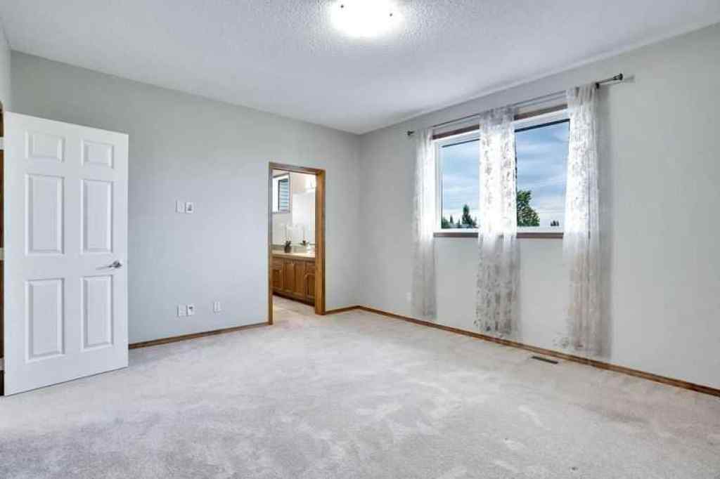 MLS® A2245023 - 117 Walden Square SE in Walden Calgary, Residential