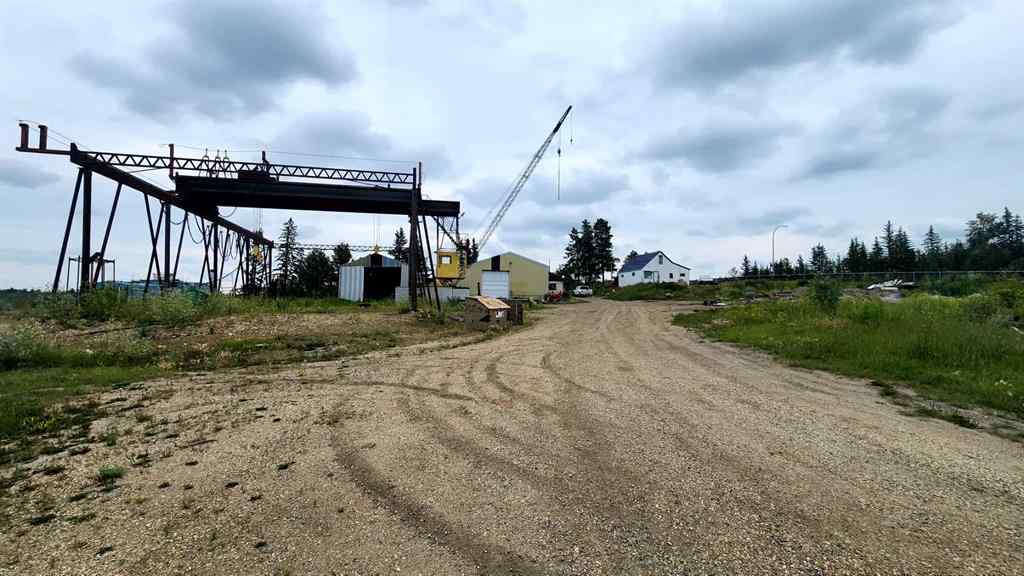 MLS® A2245026 - 5001 76 Street  in NONE Lacombe, Commercial