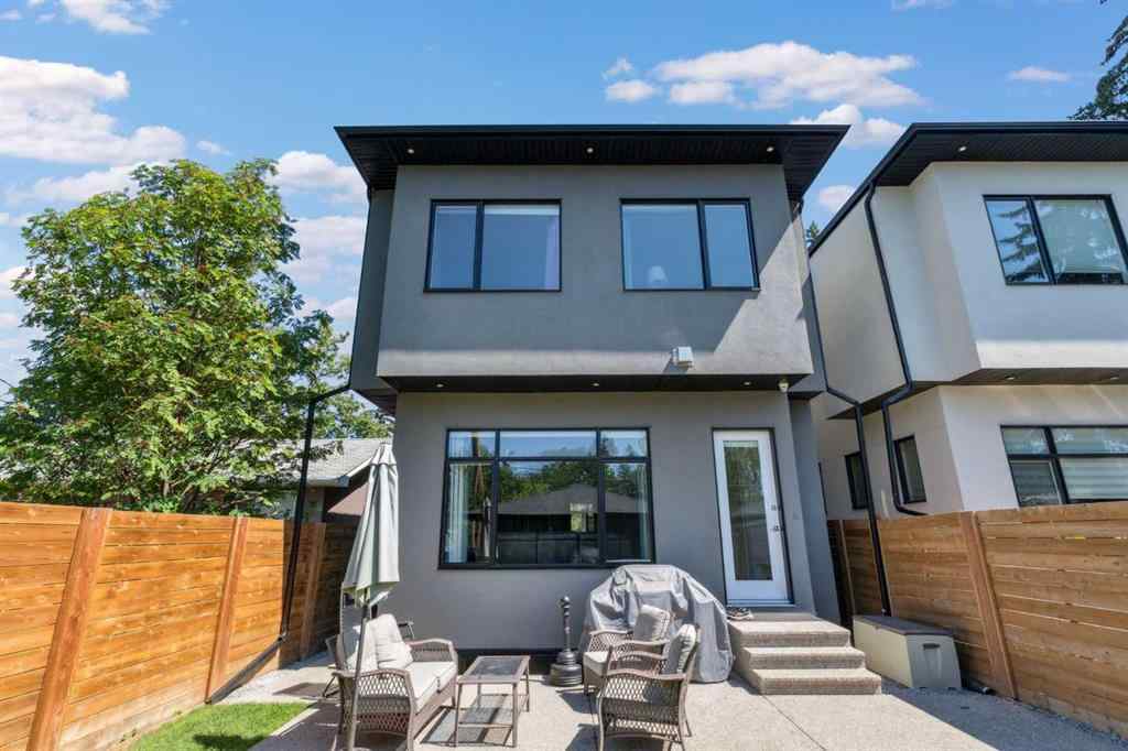 MLS® A2245027 - 3717 41 Street SW in Glenbrook Calgary, Residential