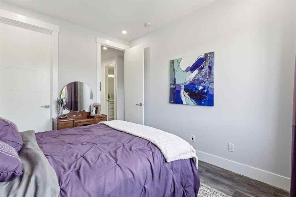 MLS® A2245027 - 3717 41 Street SW in Glenbrook Calgary, Residential