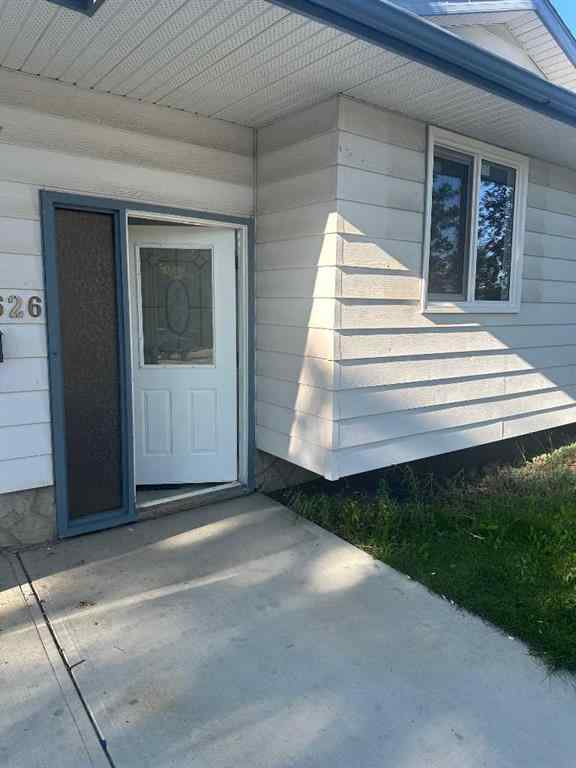 MLS® A2245032 - 626 Rundleside Drive  in Rundle Calgary, Residential