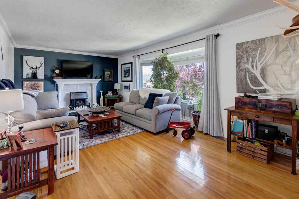 MLS® A2245033 - 2141 19 Avenue  in NONE Didsbury, Residential