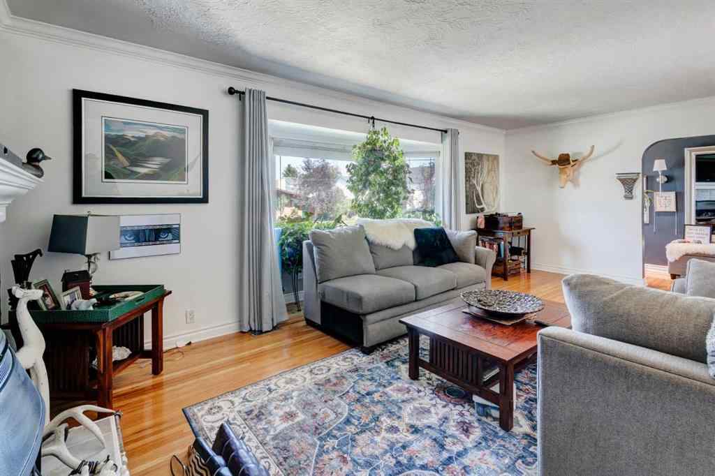 MLS® A2245033 - 2141 19 Avenue  in NONE Didsbury, Residential