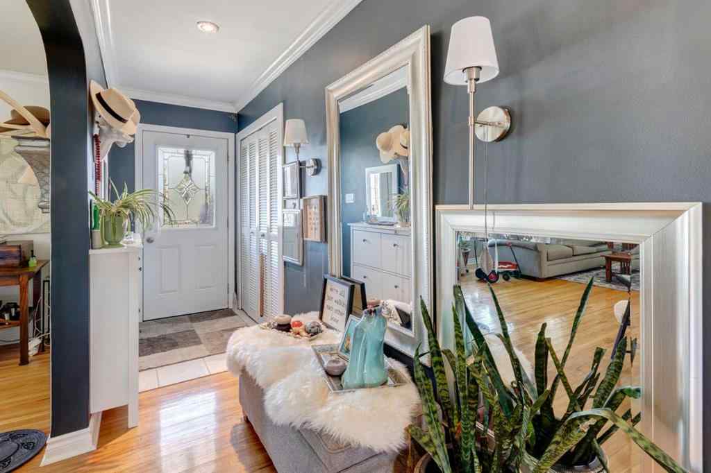 MLS® A2245033 - 2141 19 Avenue  in NONE Didsbury, Residential