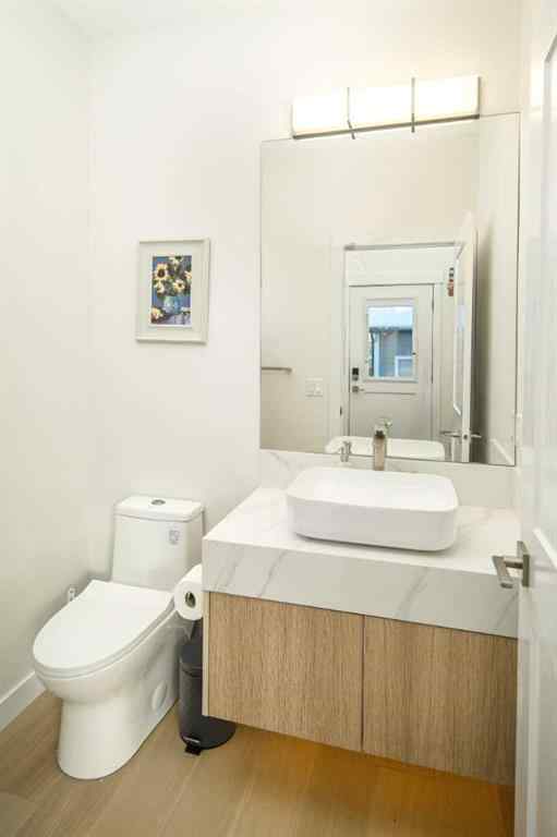 MLS® A2245039 - 2827 Cochrane Road NW in Banff Trail Calgary, Residential