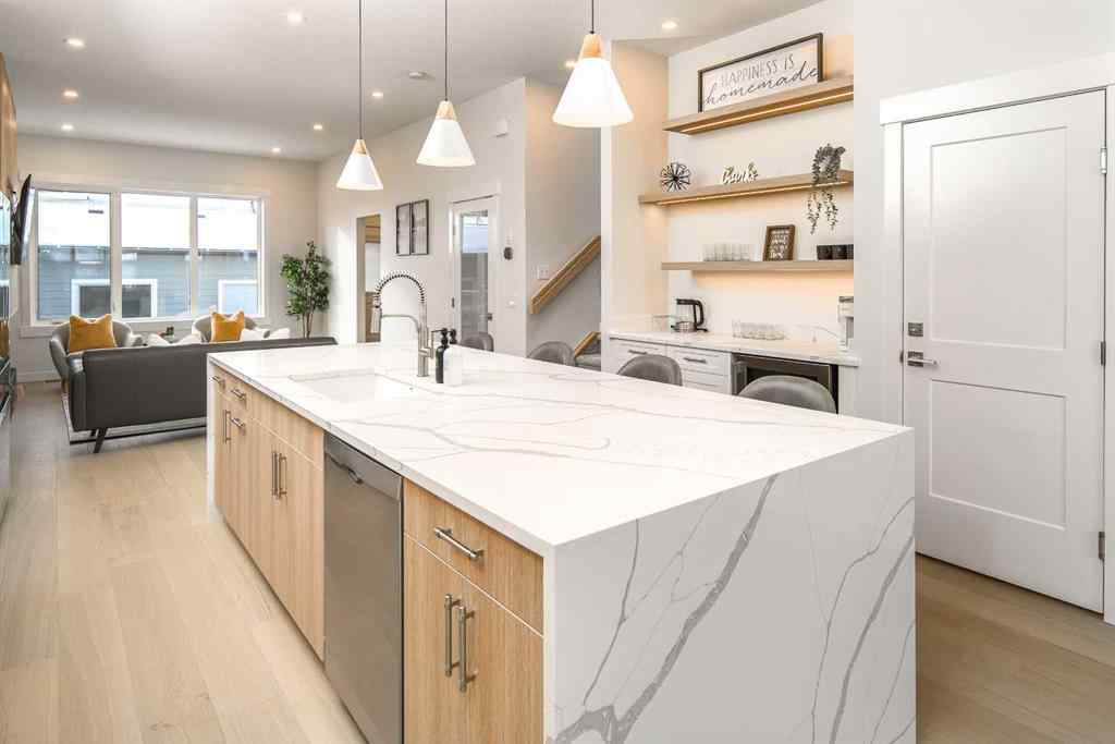 MLS® A2245039 - 2827 Cochrane Road NW in Banff Trail Calgary, Residential
