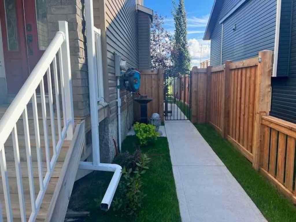 MLS® A2245042 - 11313 106A Avenue  in Westgate Grande Prairie, Residential