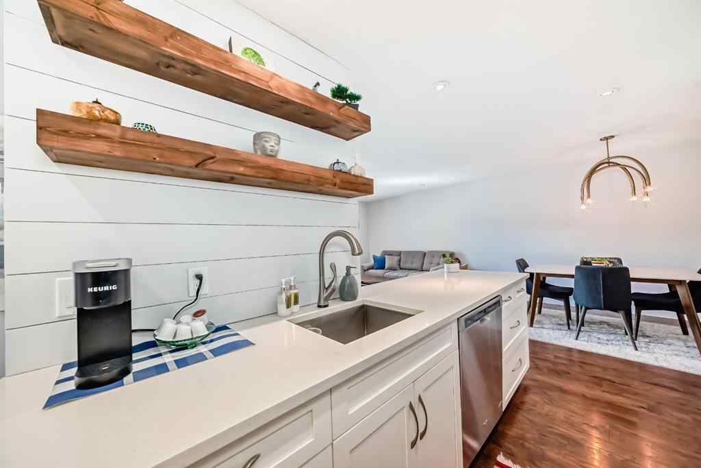 MLS® A2245050 - Unit #202 540 18 Avenue SW in Cliff Bungalow Calgary, Residential