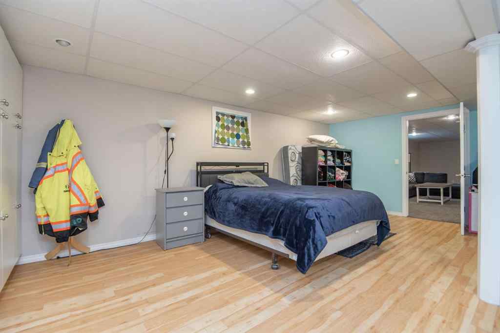 MLS® A2245072 - 4831 52 Avenue  in NONE Eckville, Residential
