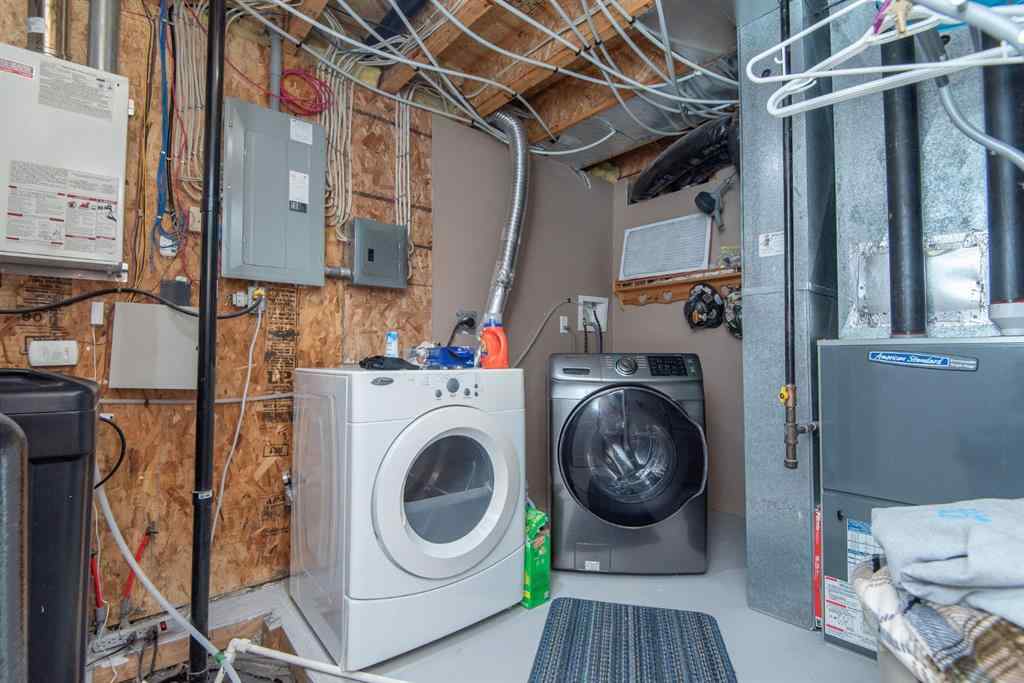 MLS® A2245072 - 4831 52 Avenue  in NONE Eckville, Residential