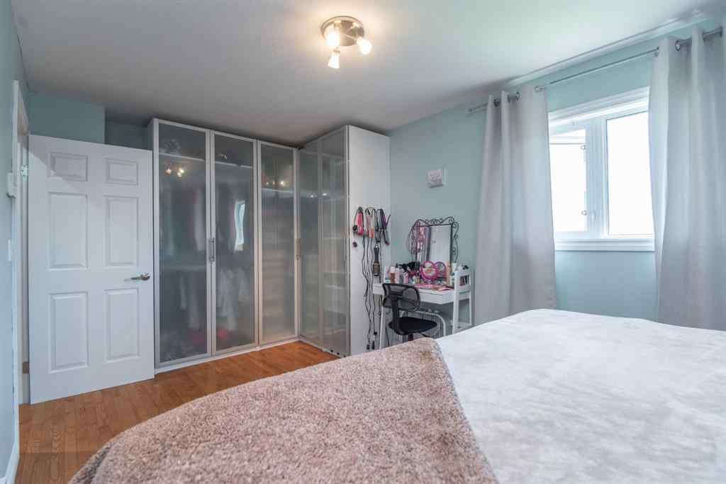 MLS® A2245072 - 4831 52 Avenue  in NONE Eckville, Residential