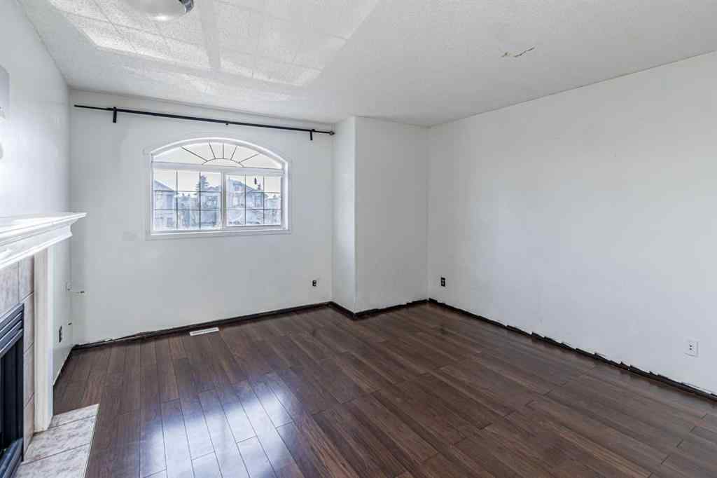 MLS® A2245073 - 61 Applemont Place SE in Applewood Park Calgary, Residential