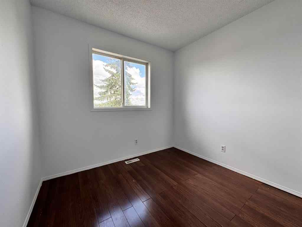 MLS® A2245073 - 61 Applemont Place SE in Applewood Park Calgary, Residential