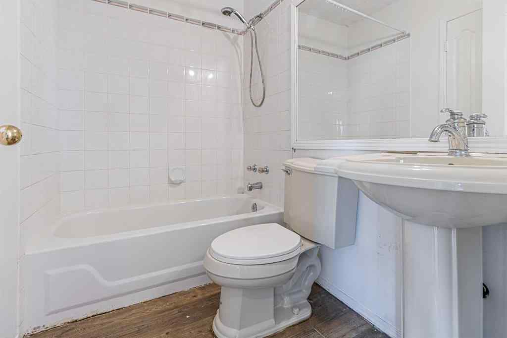MLS® A2245073 - 61 Applemont Place SE in Applewood Park Calgary, Residential