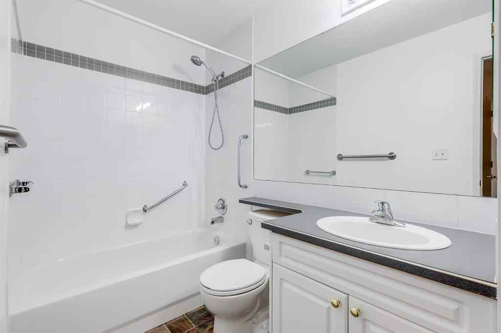 MLS® A2245079 - Unit #210 1415 17 Street SE in Inglewood Calgary, Residential