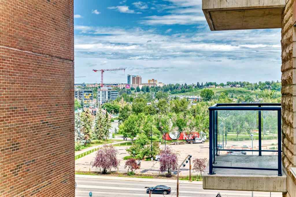 MLS® A2245083 - Unit #701 920 5 Avenue SW in Downtown West End Calgary, Residential