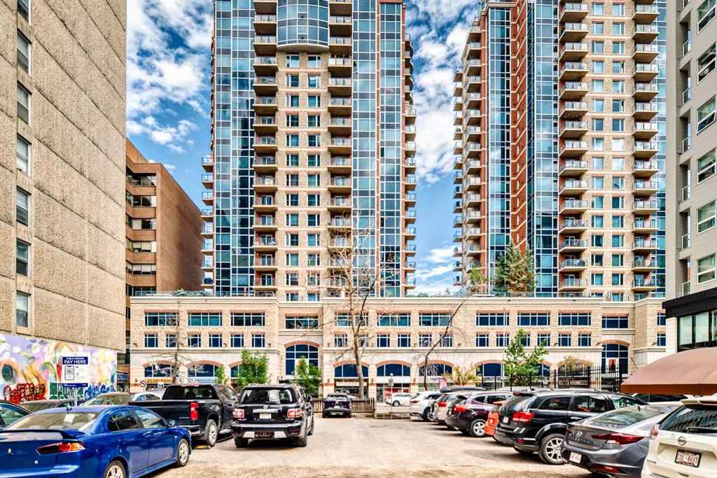 MLS® A2245083 - Unit #701 920 5 Avenue SW in Downtown West End Calgary, Residential