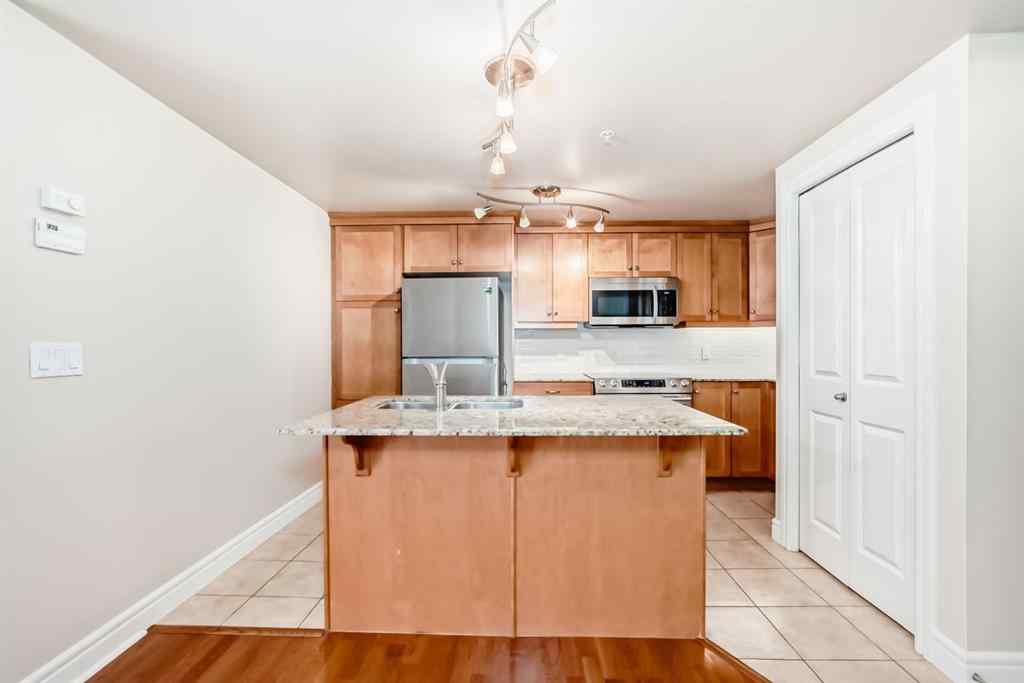 MLS® A2245083 - Unit #701 920 5 Avenue SW in Downtown West End Calgary, Residential