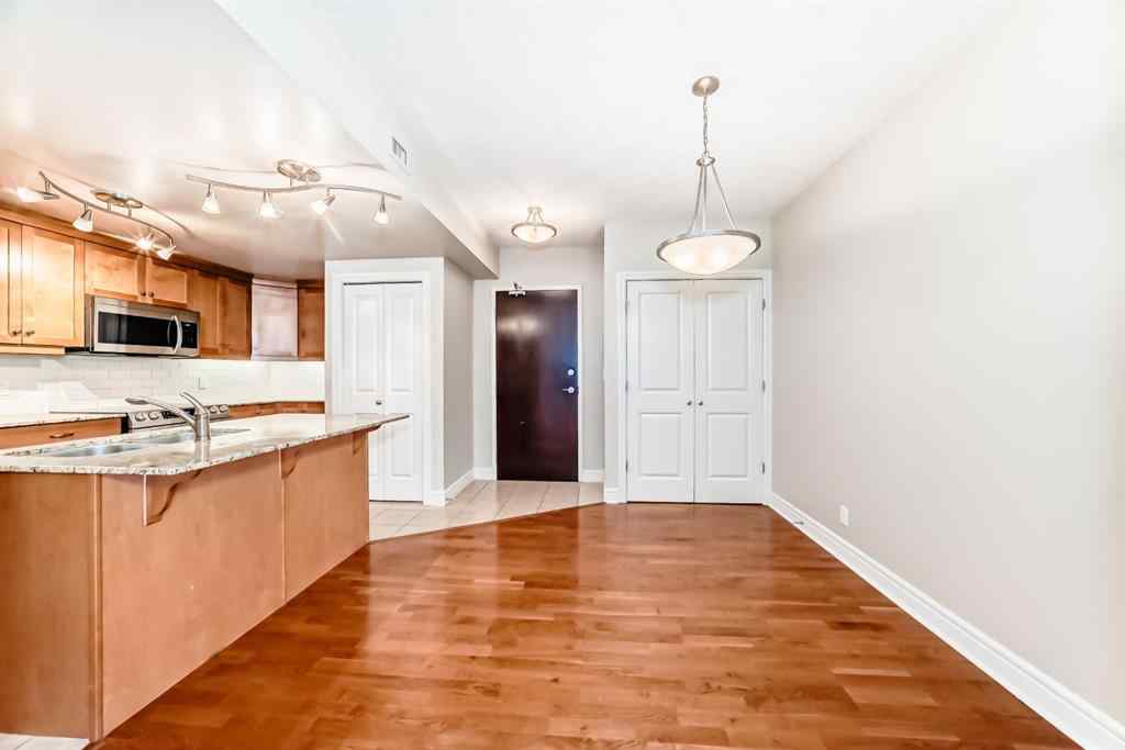 MLS® A2245083 - Unit #701 920 5 Avenue SW in Downtown West End Calgary, Residential
