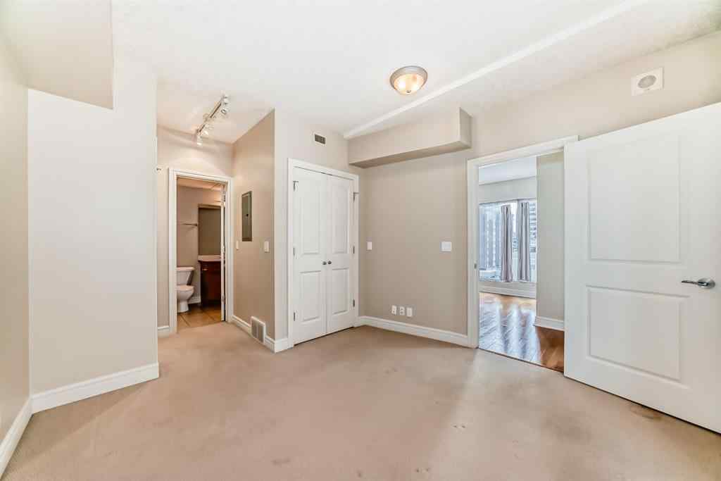 MLS® A2245083 - Unit #701 920 5 Avenue SW in Downtown West End Calgary, Residential