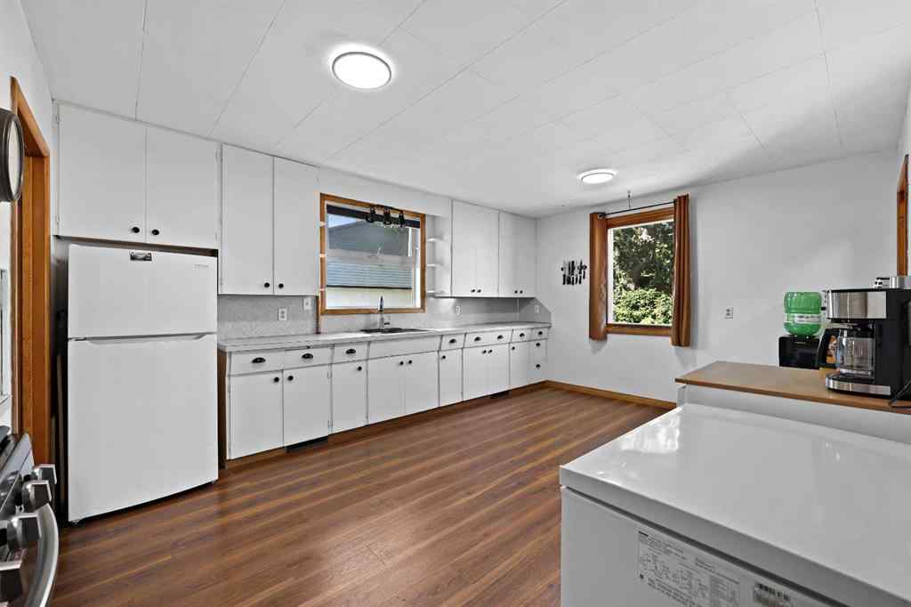 MLS® A2245085 - 339 3 Street  in NONE Irricana, Residential