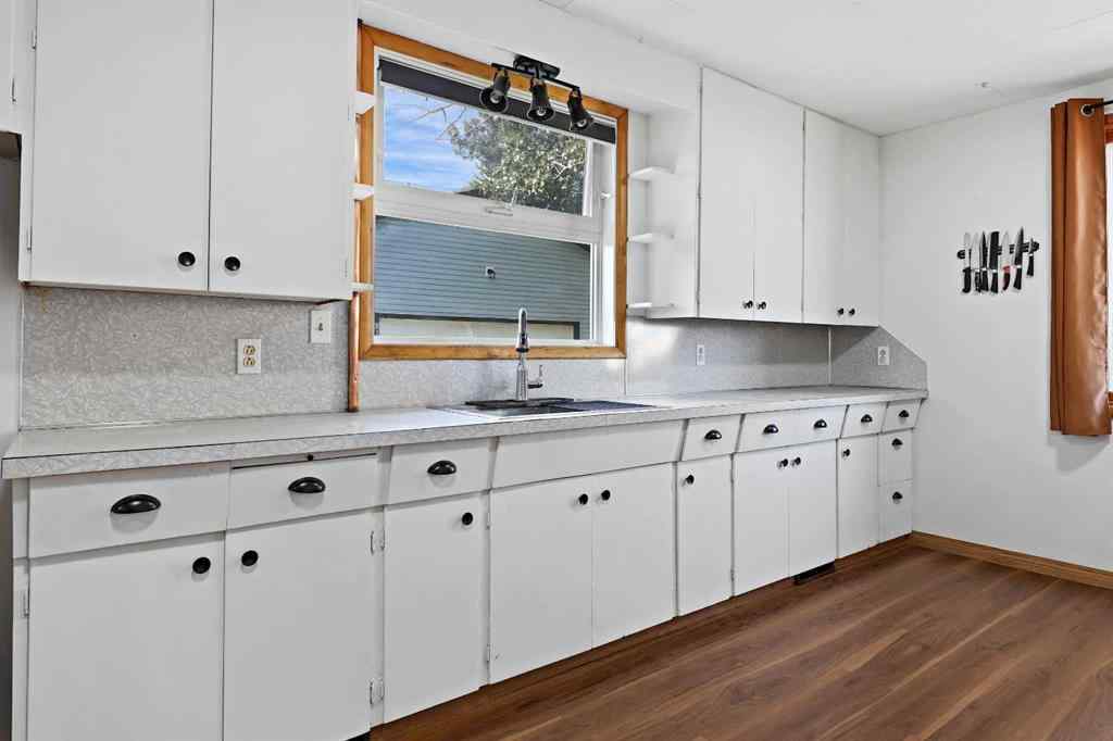 MLS® A2245085 - 339 3 Street  in NONE Irricana, Residential