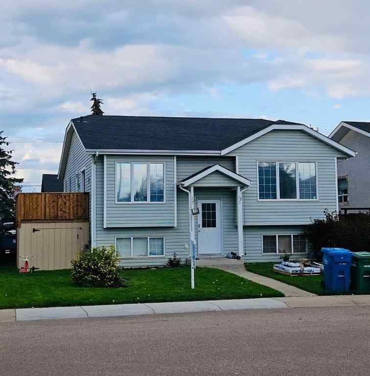 MLS® A2245087 - 85 O'Brien Crescent   in Oriole Park West Red Deer, Residential