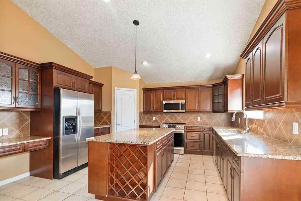 MLS® A2245091 - 197 Pliska Crescent  in Timberlea Fort McMurray, Residential