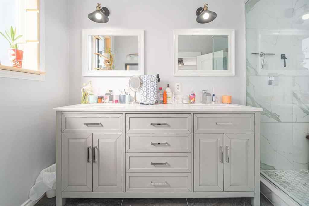 MLS® A2245092 - 14 Heritage Circle W in Heritage Heights Lethbridge, Residential