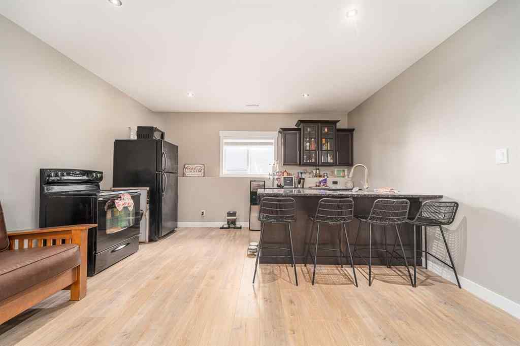 MLS® A2245092 - 14 Heritage Circle W in Heritage Heights Lethbridge, Residential