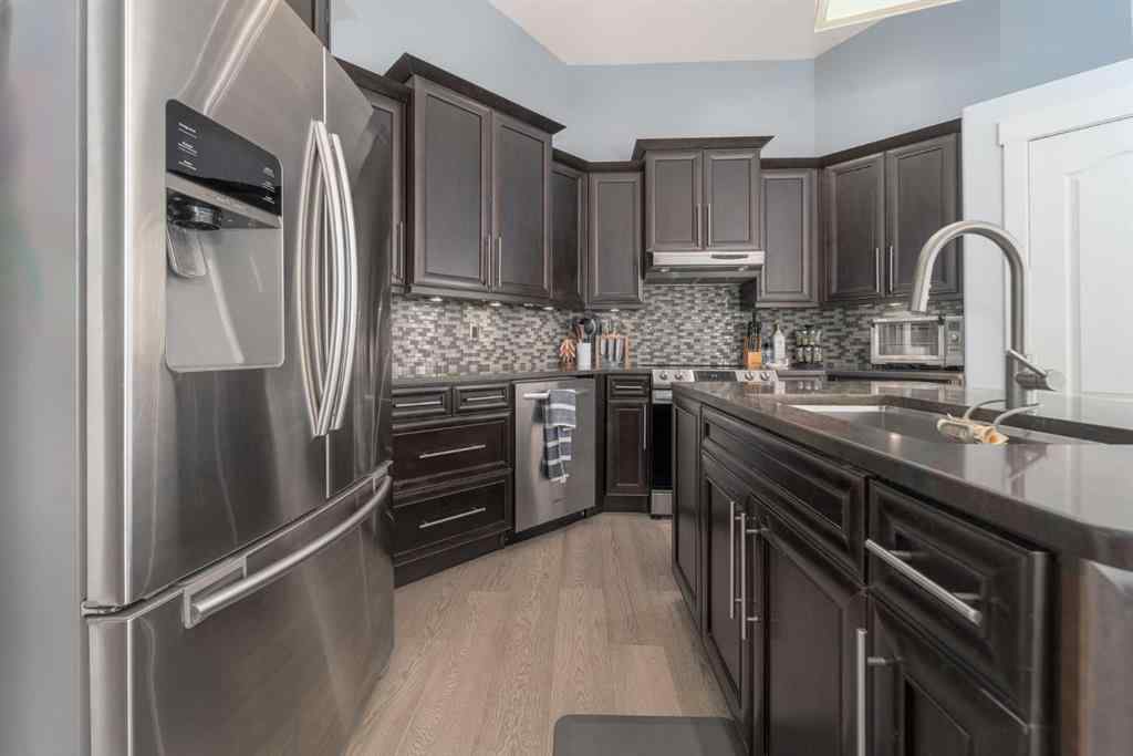 MLS® A2245092 - 14 Heritage Circle W in Heritage Heights Lethbridge, Residential