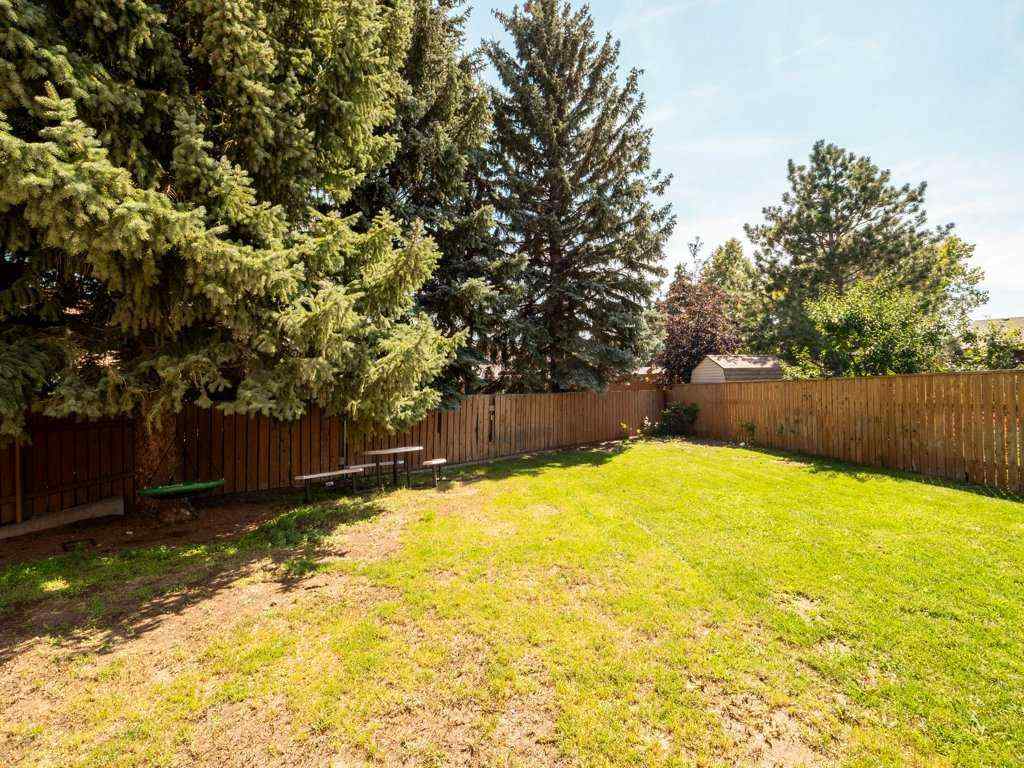 MLS® A2245095 - 42 Ridgewood Boulevard W in Ridgewood Lethbridge, Residential