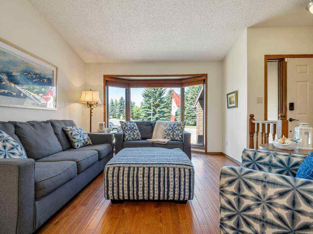 MLS® A2245095 - 42 Ridgewood Boulevard W in Ridgewood Lethbridge, Residential