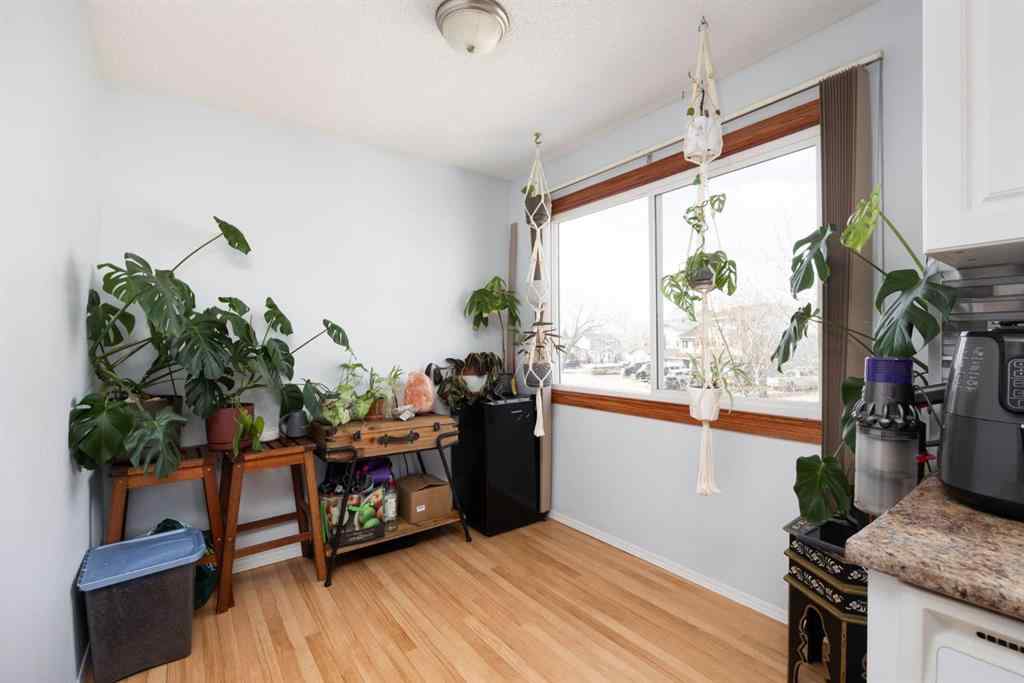 MLS® A2245103 - 124 Wallace Place  in Thickwood Fort McMurray, Residential