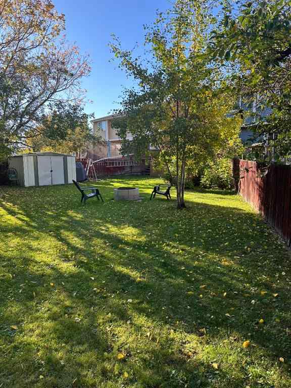 MLS® A2245103 - 124 Wallace Place  in Thickwood Fort McMurray, Residential