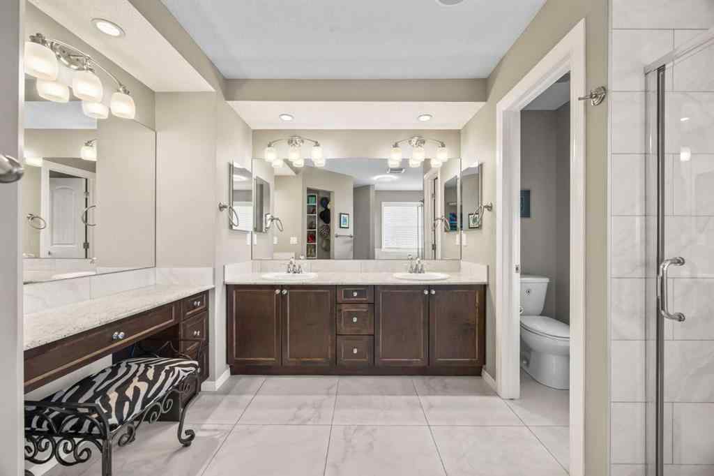 MLS® A2245108 - 184 Cougar Ridge Manor SW in Cougar Ridge Calgary, Residential