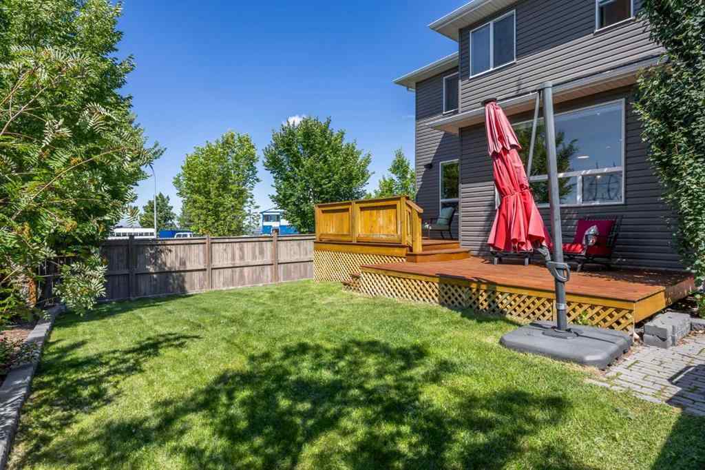 MLS® A2245108 - 184 Cougar Ridge Manor SW in Cougar Ridge Calgary, Residential