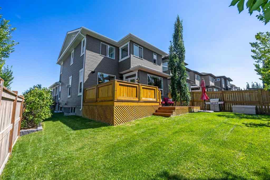 MLS® A2245108 - 184 Cougar Ridge Manor SW in Cougar Ridge Calgary, Residential