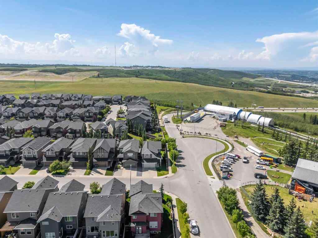 MLS® A2245108 - 184 Cougar Ridge Manor SW in Cougar Ridge Calgary, Residential
