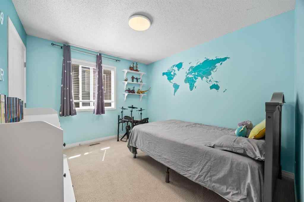 MLS® A2245108 - 184 Cougar Ridge Manor SW in Cougar Ridge Calgary, Residential