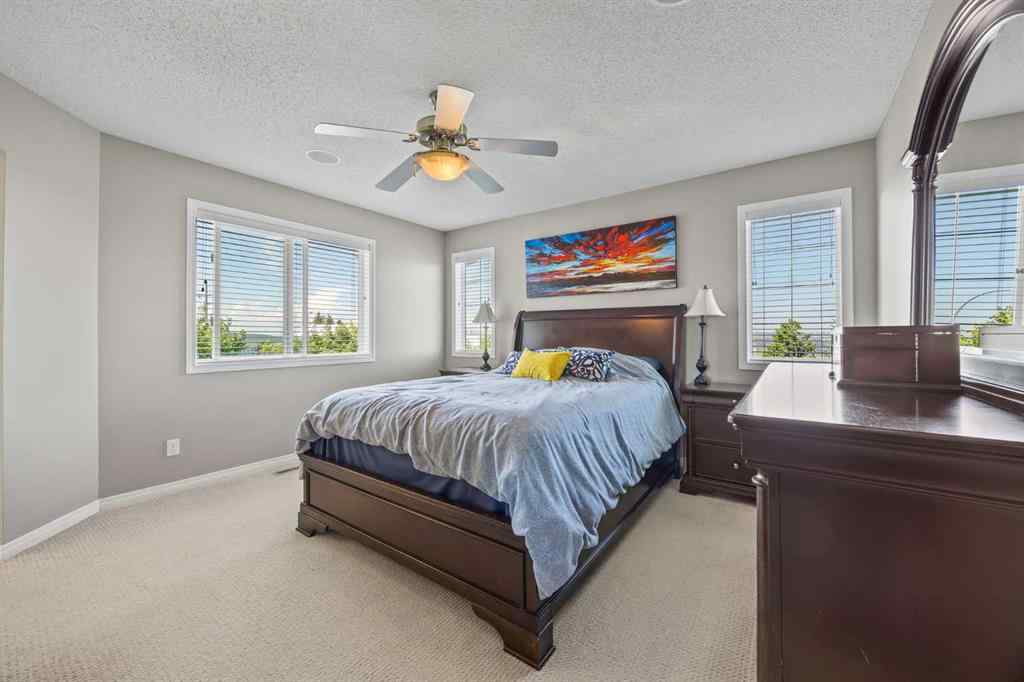 MLS® A2245108 - 184 Cougar Ridge Manor SW in Cougar Ridge Calgary, Residential