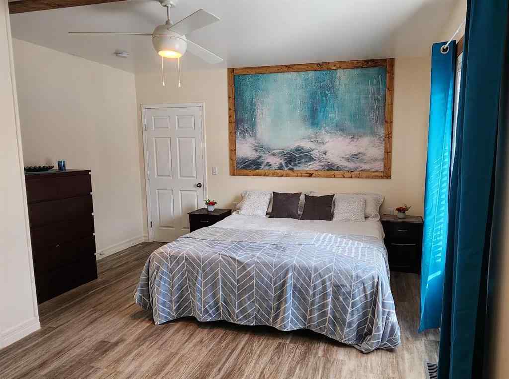 MLS® A2245110 - 1605 4 Avenue SW in Newcastle Drumheller, Residential