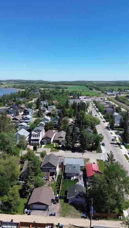 MLS® A2245127 - 5008 35 Street  in Cottage Area Sylvan Lake, Residential
