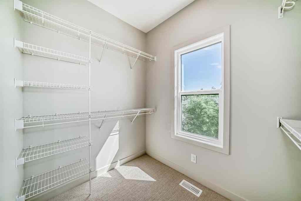 MLS® A2245131 - 5406 6 Street SW in Windsor Park Calgary, Residential
